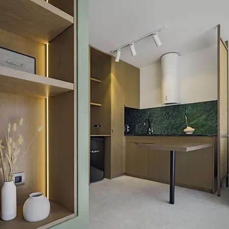 O-living 3* كالاماتا